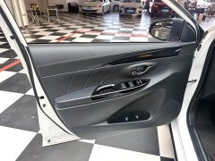 Toyota Yaris L Zhixuan X 1.5L CVT Luxury Plus - ფოტო 7