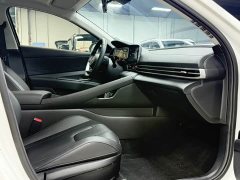 Hyundai Elantra 2022 1.5L CVT Luxury - ფოტო 19