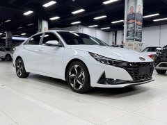Hyundai Elantra 2022 1.5L CVT Luxury - ფოტო 4