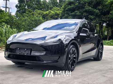 2022 Tesla Model Y Rear-Wheel Drive