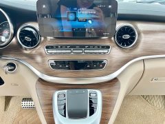 Mercedes-Benz V-Class 2021 V 260 L Long Wheelbase Luxury Edition - ფოტო 14