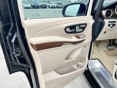 Mercedes-Benz V-Class 2021 V 260 L Long Wheelbase Luxury Edition - ფოტო 8