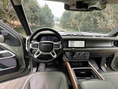 Land Rover Defender 2020 110 P400 HSE - ფოტო 11