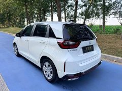 Honda Fit 1.5L CVT Trend Edition - ფოტო 5