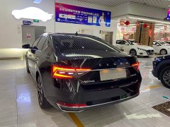 Skoda Superb TSI280 DSG Prestige - ფოტო 4
