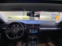 Skoda Superb TSI280 DSG Prestige - ფოტო 9