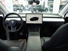 Tesla Model Y 2023 Rear-Wheel Drive - ფოტო 11