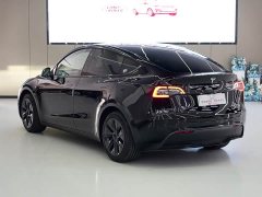 Tesla Model Y 2023 Rear-Wheel Drive - ფოტო 7
