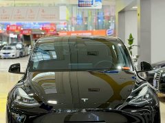 Tesla Model Y Rear-Wheel Drive - ფოტო 2