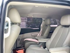 Buick GL8 Land Official Business Class 652T Comfort Edition - ფოტო 19