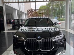 BMW 7 Series 735Li M Sport Package - ფოტო 2