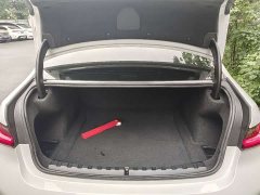 BMW 3 Series 320Li M Sport Package - ფოტო 16