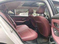 BMW 3 Series 320Li M Sport Package - ფოტო 17