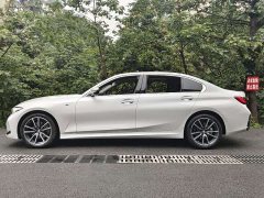 BMW 3 Series 320Li M Sport Package - ფოტო 5