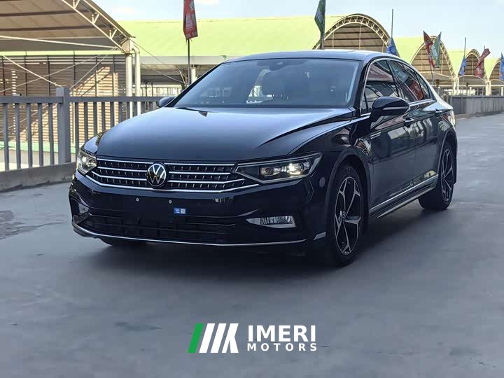 Volkswagen Magotan 2 Million Units Commemorative Edition 330TSI DSG Luxury