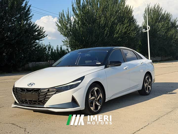 Hyundai Elantra 1.5L CVT Luxury
