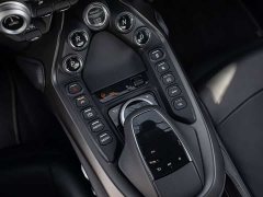 Aston Martin V8 Vantage 2020 4.0T V8 Coupe - ფოტო 7
