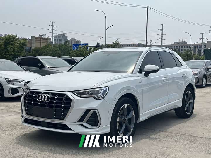 Audi Q3 35 TFSI Fashion Dynamic