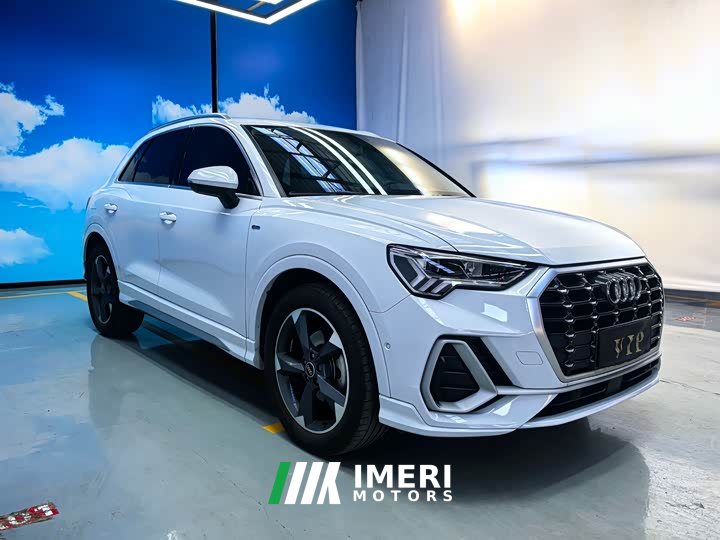 Audi Q3 35 TFSI Fashion Dynamic