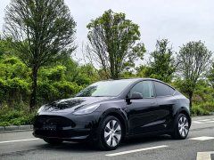 Tesla Model Y 2022 Facelift Long Range All-Wheel Drive - ფოტო 1