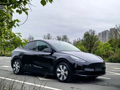 Tesla Model Y 2022 Facelift Long Range All-Wheel Drive - ფოტო 3