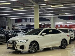 Audi A3 A3L Limousine 35 TFSI Luxury Sport - ფოტო 1