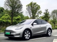 Tesla Model Y 2022 Facelift Rear-Wheel Drive - ფოტო 1