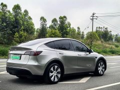 Tesla Model Y 2022 Facelift Rear-Wheel Drive - ფოტო 6