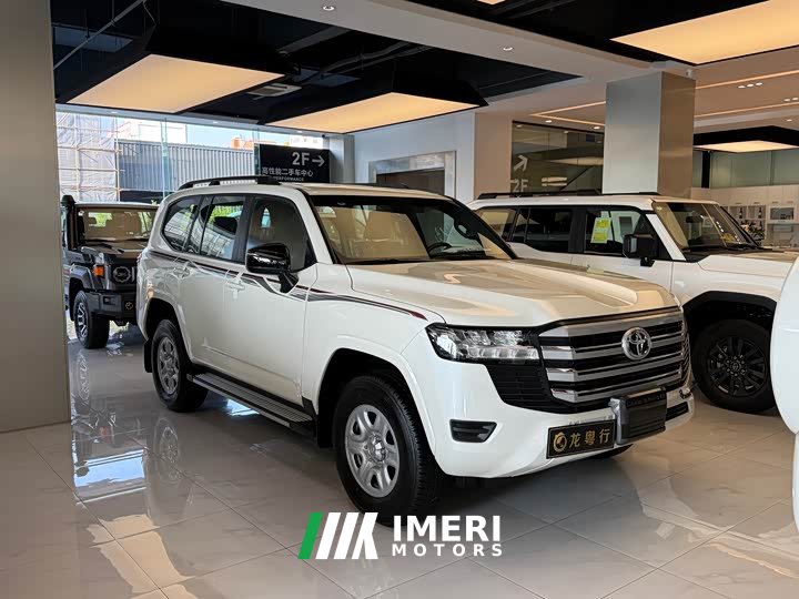 Toyota Land Cruiser (Imported) LC300 4.0L Automatic - ავტომობილი ჩინეთიდან