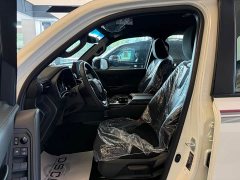 Toyota Land Cruiser (Imported) LC300 4.0L Automatic - ფოტო 5