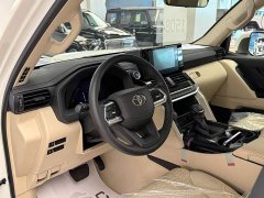 Toyota Land Cruiser (Imported) LC300 4.0L Middle East Version - ფოტო 5