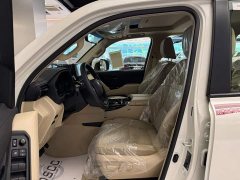 Toyota Land Cruiser (Imported) LC300 4.0L Middle East Version - ფოტო 9