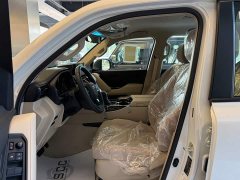 Toyota Land Cruiser (Imported) LC300 4.0L Automatic - ფოტო 7