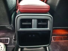 Porsche Taycan - ფოტო 9