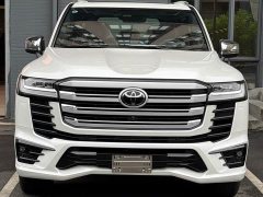 Toyota Land Cruiser (Imported) LC300 3.5T VX-R - ფოტო 2