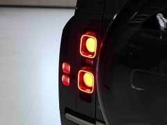 Land Rover Defender 110 3.0T P400 X-Dynamic HSE - ფოტო 8