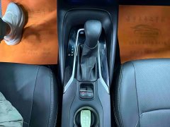 Toyota Corolla Hybrid 1.8H E-CVT Luxury - ფოტო 13