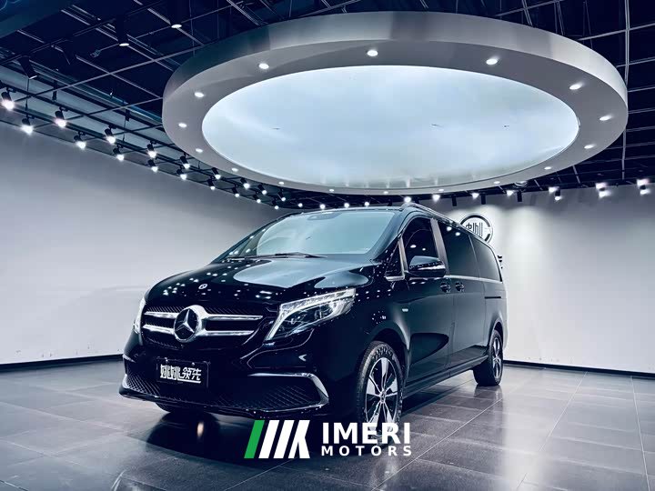 Mercedes-Benz V-Class V 260 L Long Wheelbase Luxury Edition