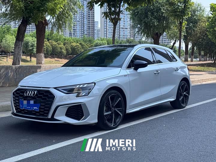 Audi A3 Sportback 35 TFSI Fashion Sport - ავტომობილი ჩინეთიდან