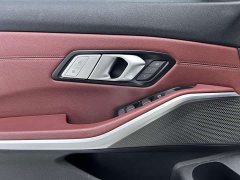 BMW 3 Series 320Li M Sport Package - ფოტო 15