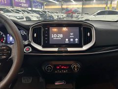 Kia Yipao 1.4L Sunroof Edition - ფოტო 8