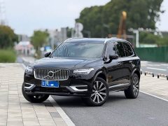 Volvo XC90 B6 Inscription 7-Seater - ფოტო 1