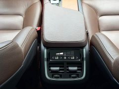 Volvo XC90 B6 Inscription 7-Seater - ფოტო 15
