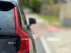 Volvo XC90 B6 Inscription 7-Seater - ფოტო 6