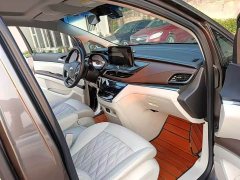 Buick GL8 Land Business Class 652T Comfort - ფოტო 5