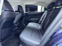 Lexus ES 300h Excellence - ფოტო 6