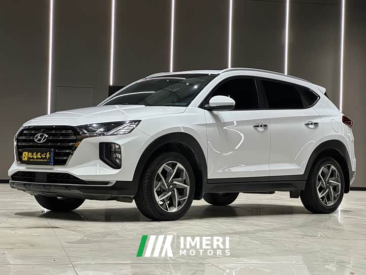 Hyundai Tucson 280TGDi Dual-Clutch FWD Smart Connected Edition National V