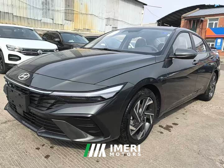Hyundai Elantra 1.5L CVT Luxury