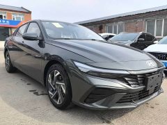 Hyundai Elantra 2023 1.5L CVT Luxury - ფოტო 3