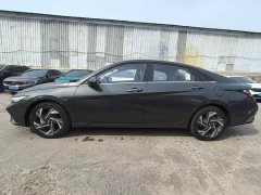 Hyundai Elantra 2023 1.5L CVT Luxury - ფოტო 9